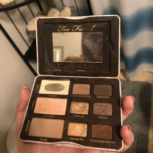 Too faced natural eyes